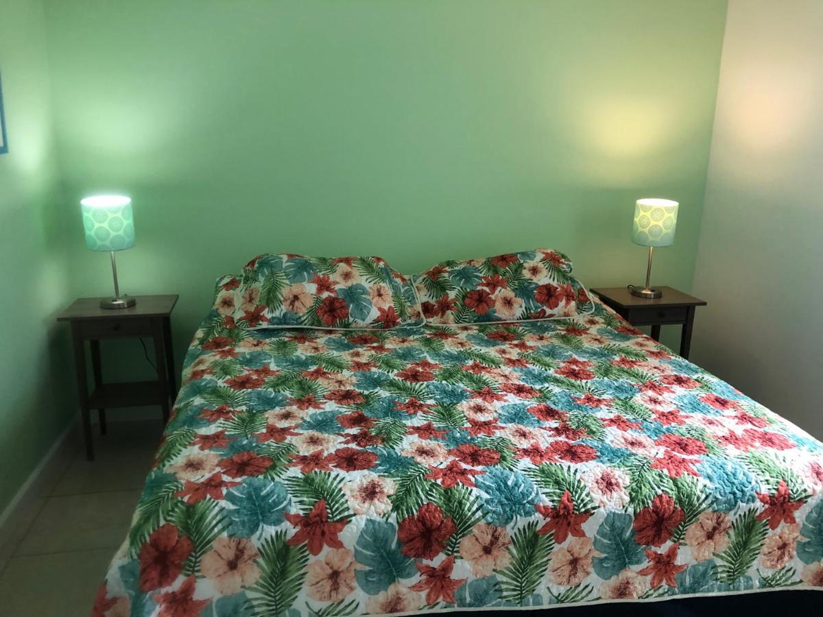 Seafarer Key Largo Resort And Beach Екстериор снимка