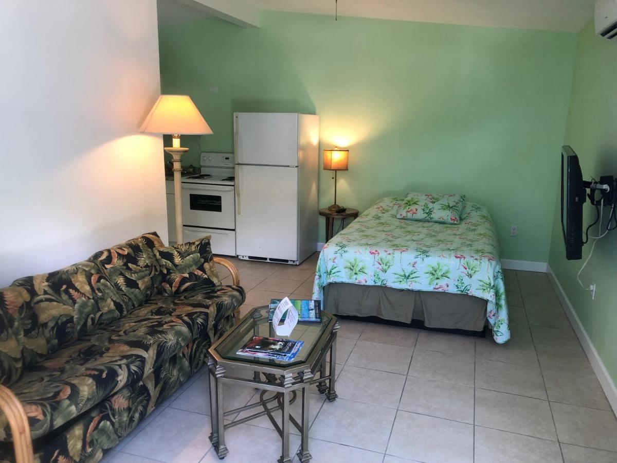 Seafarer Key Largo Resort And Beach Екстериор снимка