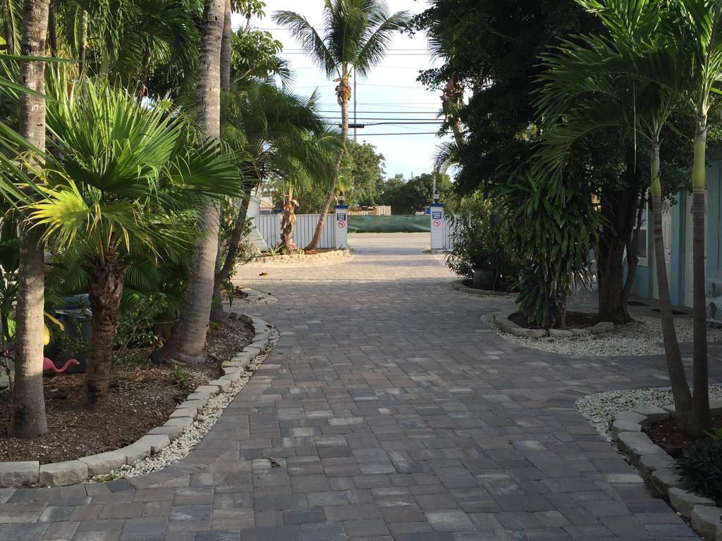 Seafarer Key Largo Resort And Beach Екстериор снимка